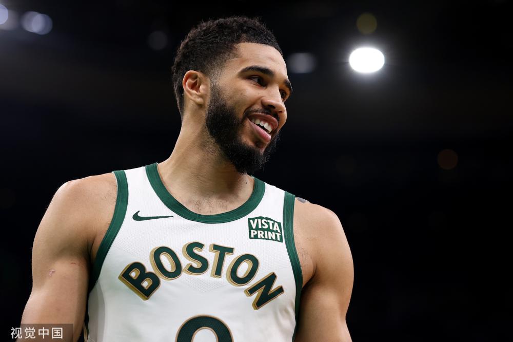 球之巔的重 球之巔的重