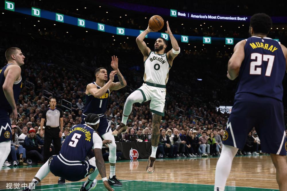 高校学生群 高校学生群